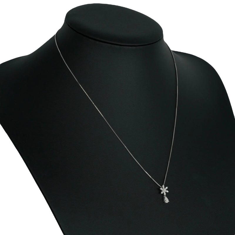 K18 White Gold Diamond Necklace