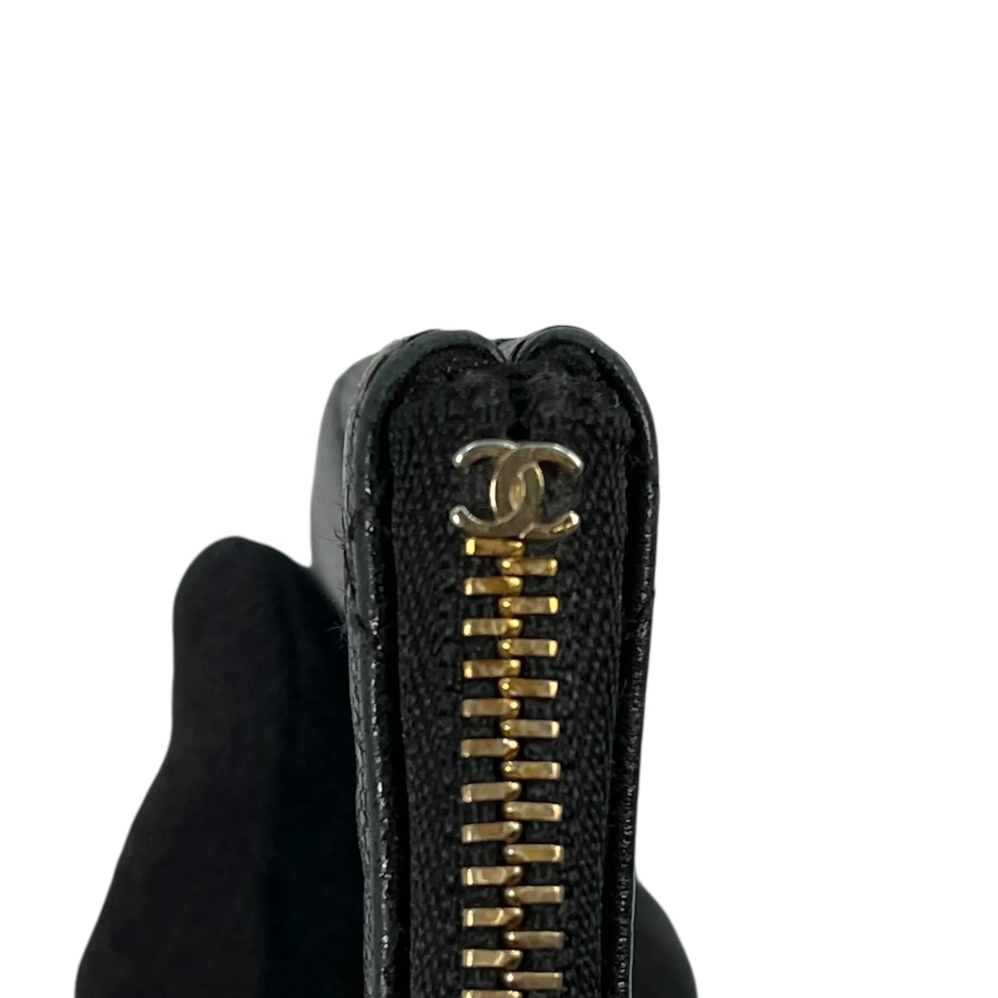 CHANEL Caviar Leather Classic Zip Coin Case - Black 