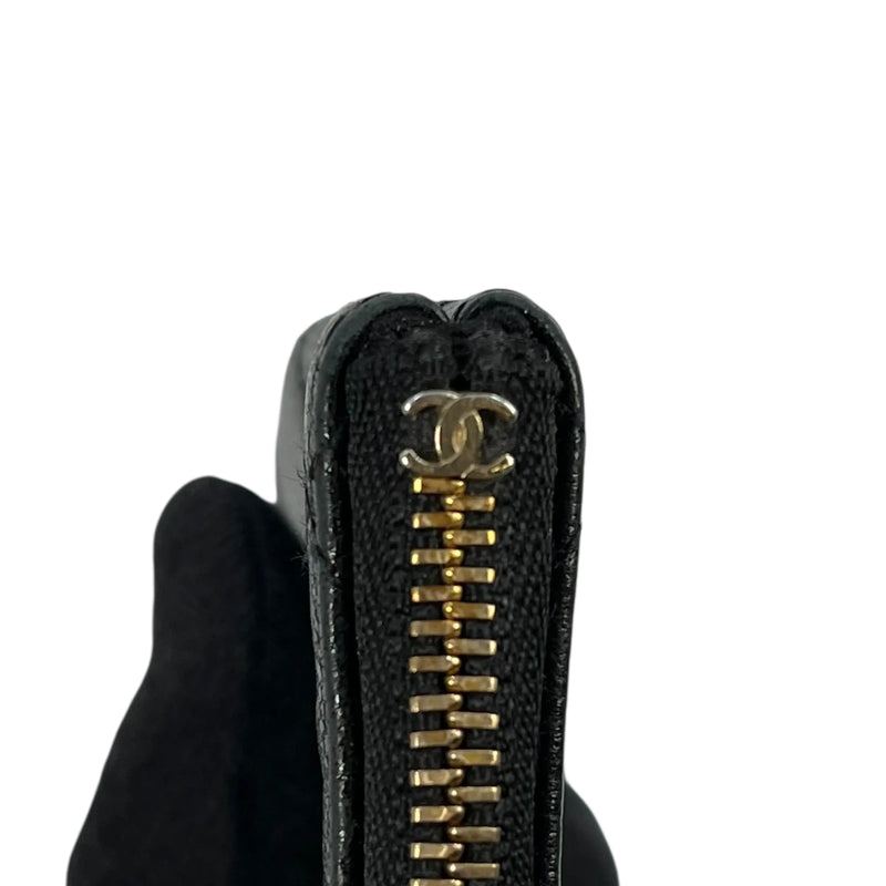 CHANEL Caviar Leather Classic Zip Coin Case - Black 