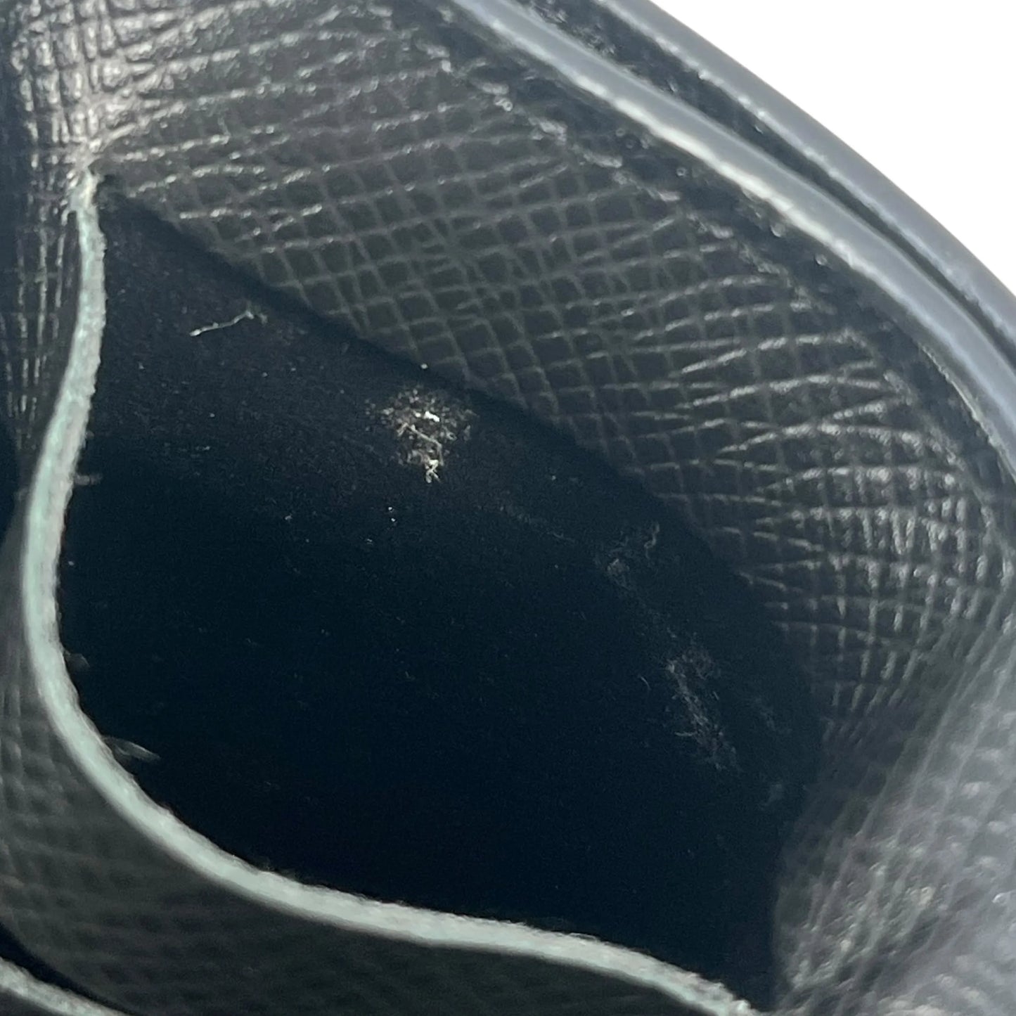 LOUIS VUITTON Taiga Leather Card Case and Coin Purse - Black 