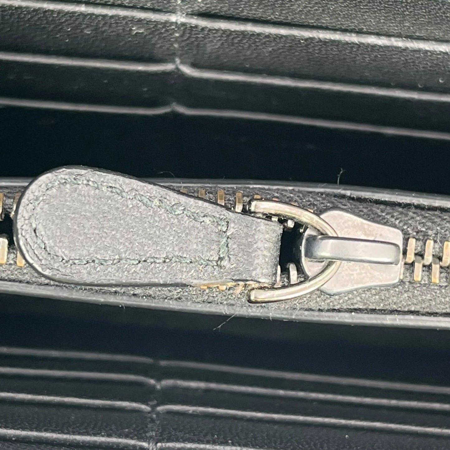 BOTTEGA VENETA Intrecciato Leather Long Wallet - Black 