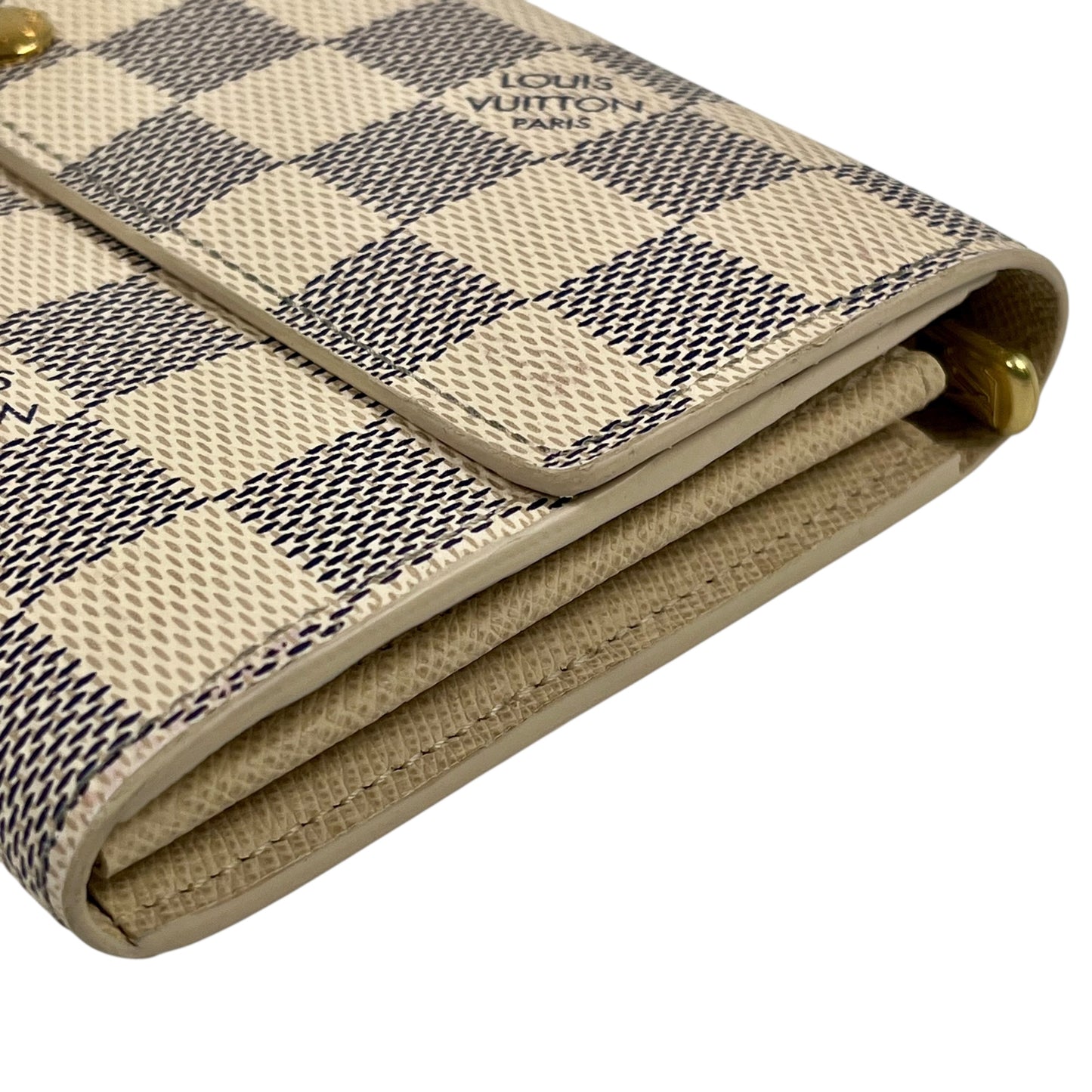 Louis Vuitton Damier Portefeille Sarah Long Wallet - White