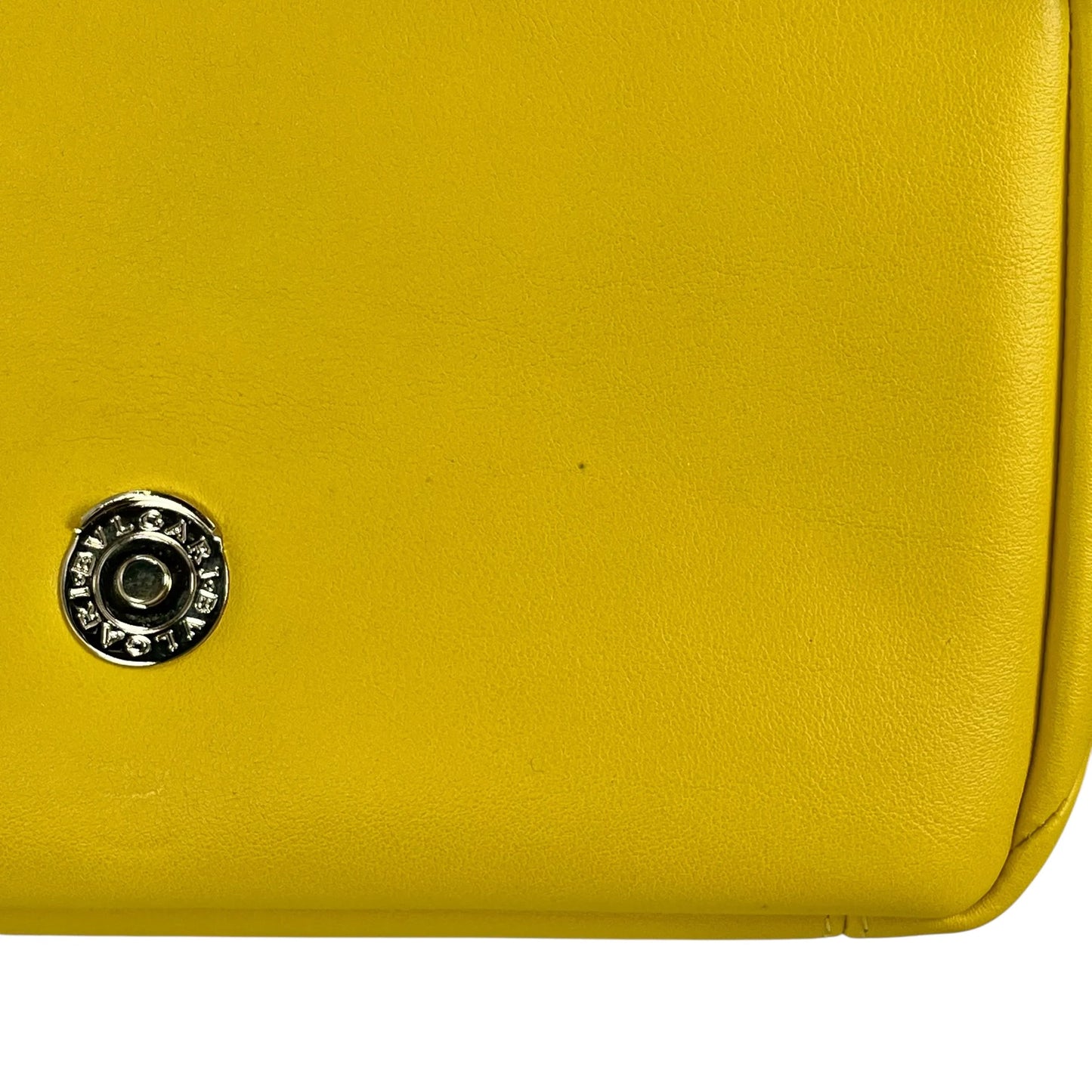 BVLGARI Serpenti Cabochon Chain Shoulder Bag - Yellow
