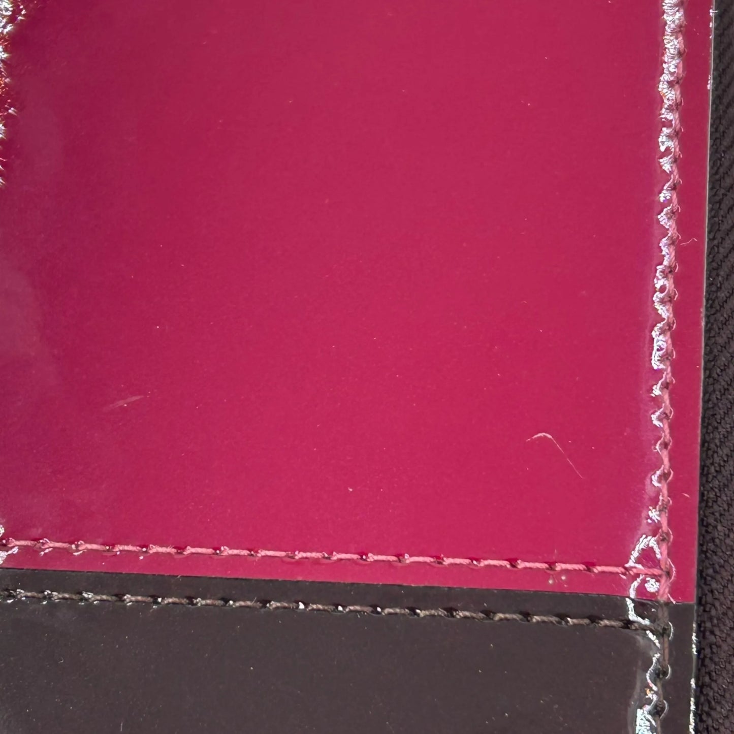 LOUIS VUITTON Portefeuille Miroir Bicolor Vernis Long Wallet - Darkbrown × Red