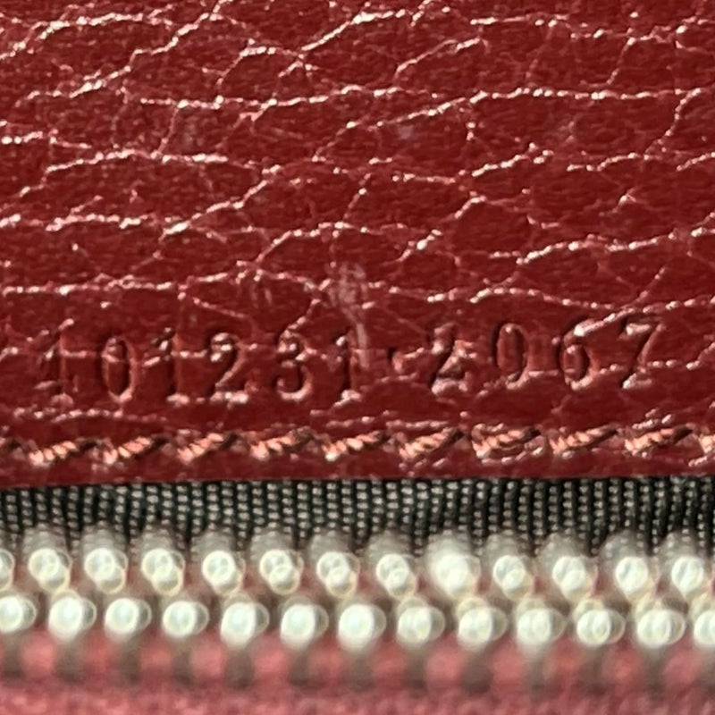 GUCCI Dionysus GG Supreme Chain Wallet - Red