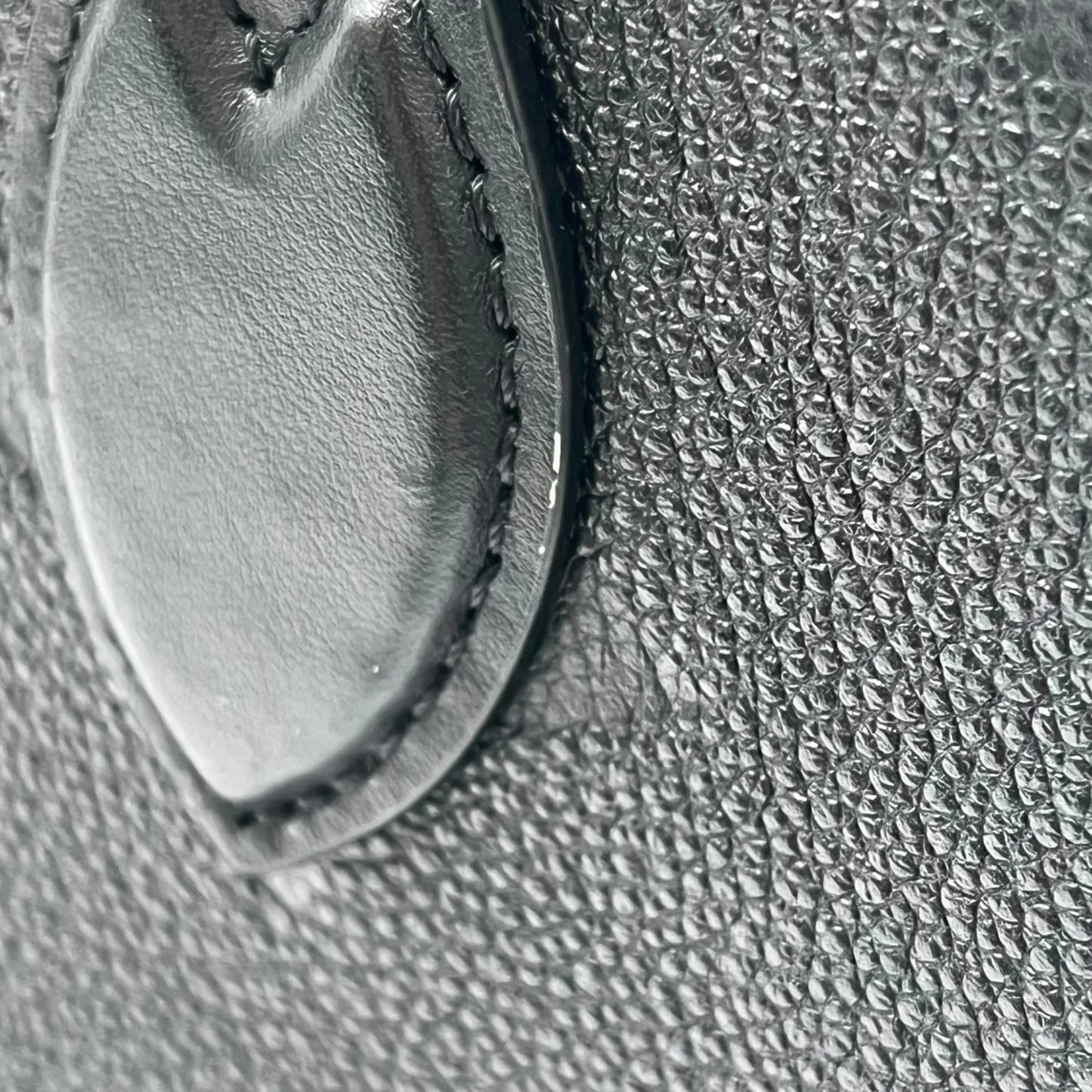 Louis Vuitton Monogram Empreinte On The Go PM - Black