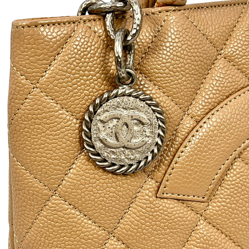 CHANEL Reprinted SVmetal Fittings Tote Bag