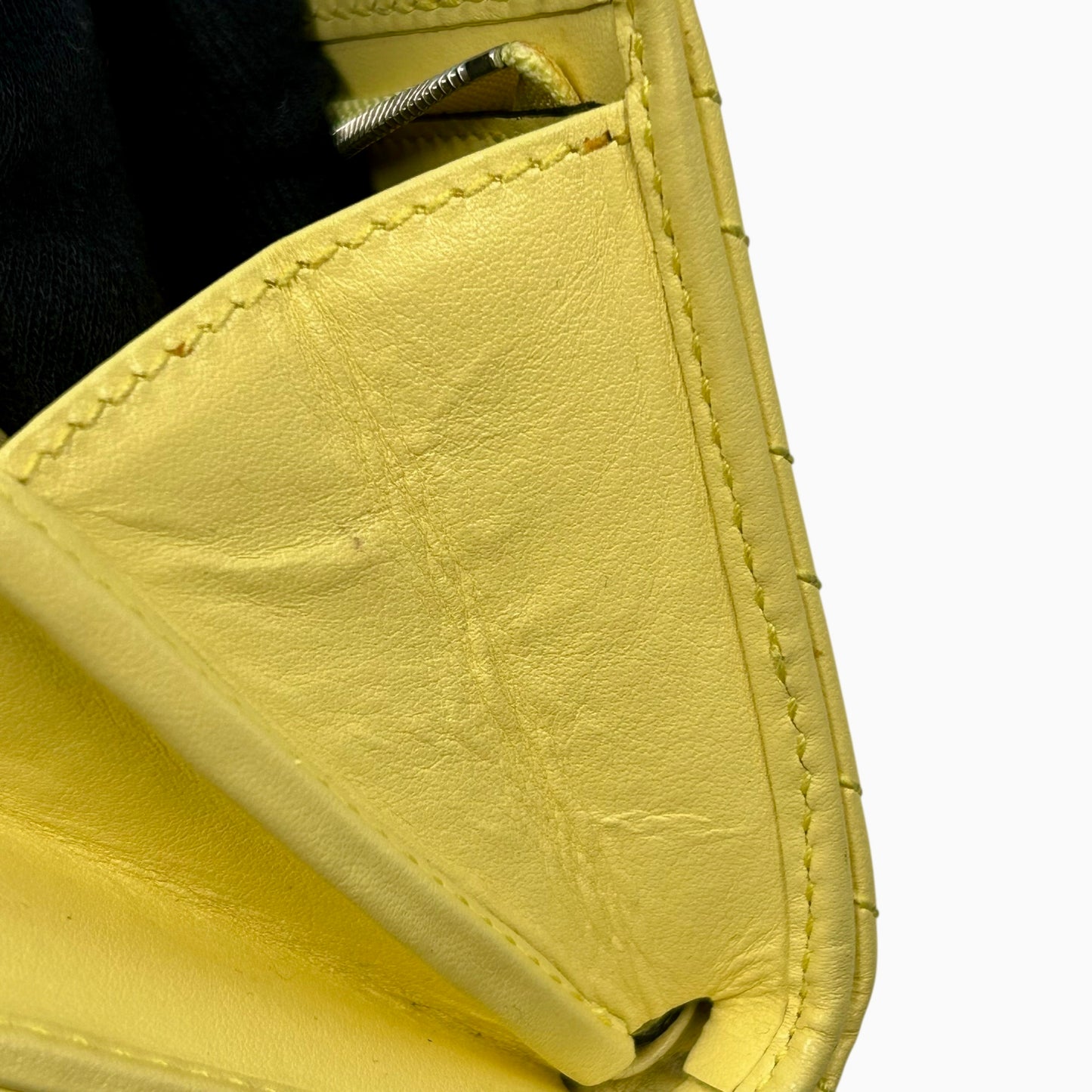 GUCCI GG Marmont Leather Compact Wallet - Yellow