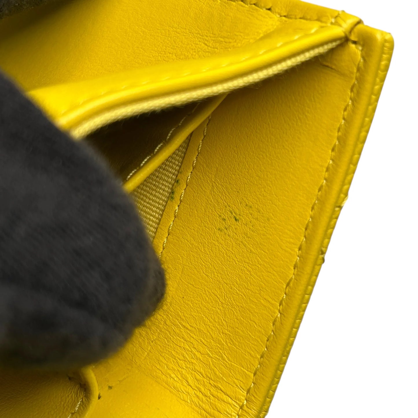 CHANEL Materasse Small Compact Wallet - Yellow