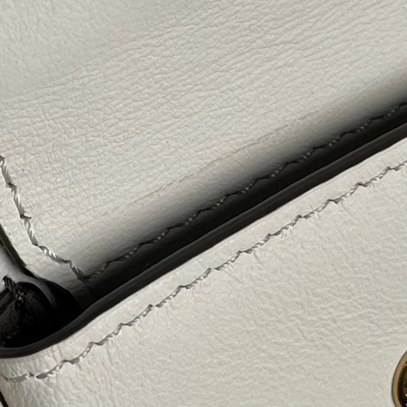 FENDI Phone Case Shoulder Bag - White