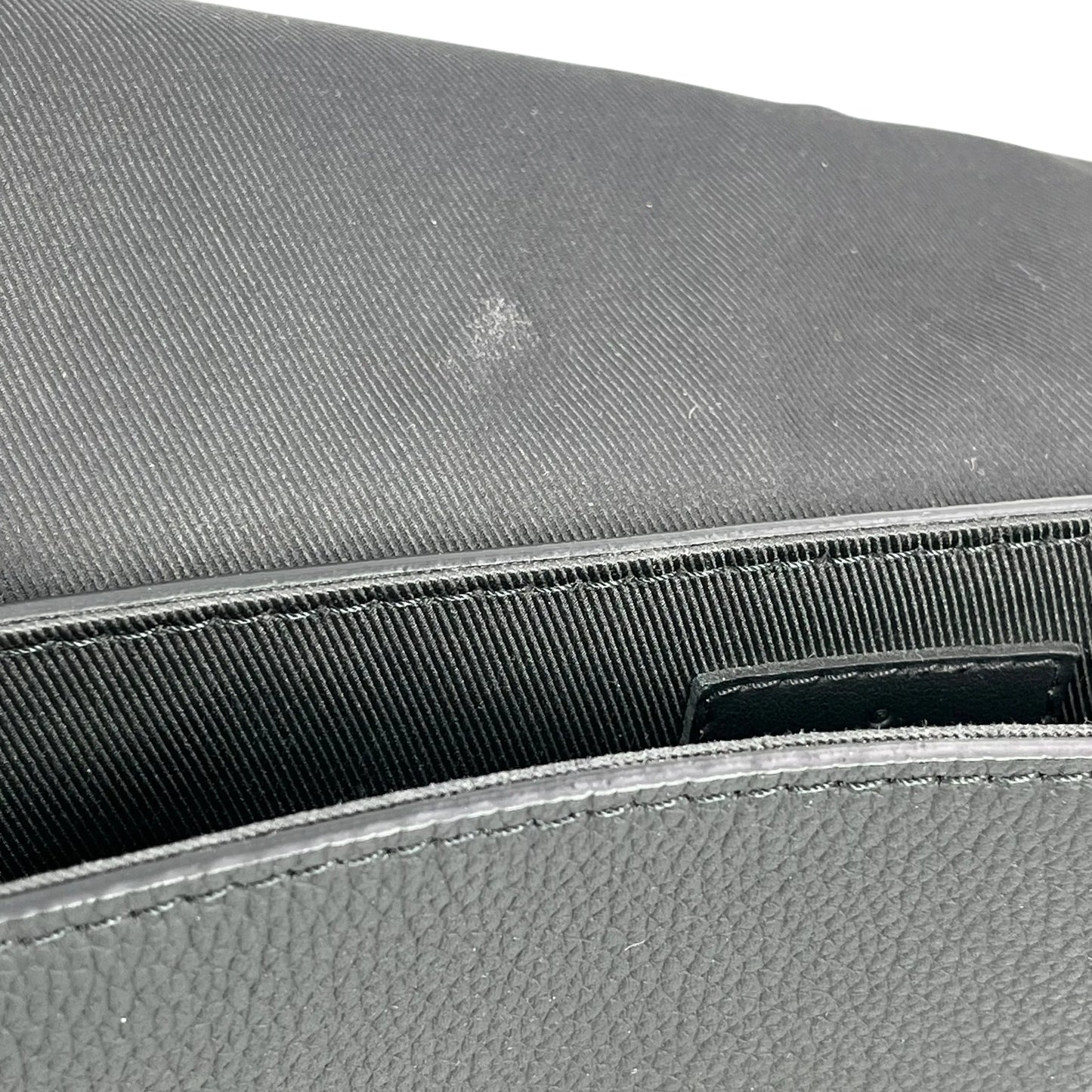 Louis Vuitton テイクオフ メッセンジャー PM カーフレザー ショルダーバッグ - ブラック