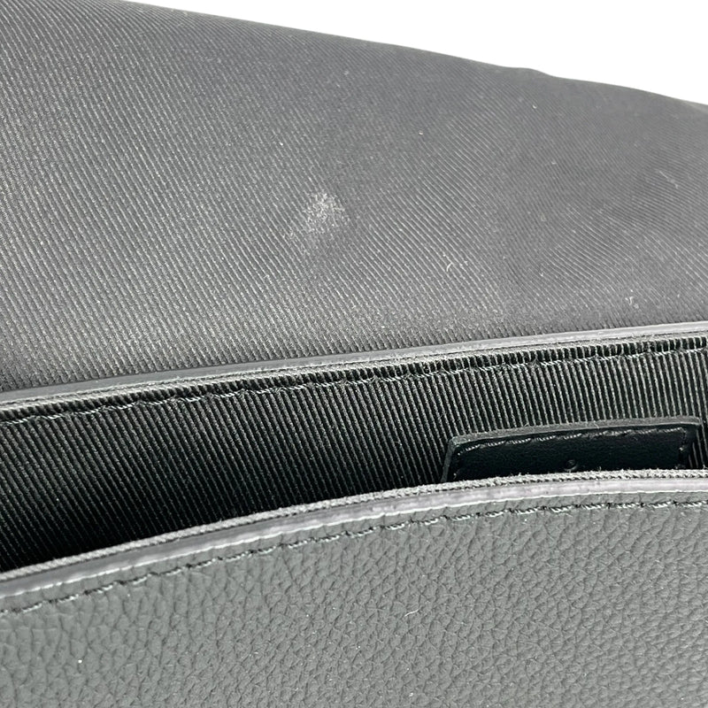 Louis Vuitton テイクオフ メッセンジャー PM カーフレザー ショルダーバッグ - ブラック