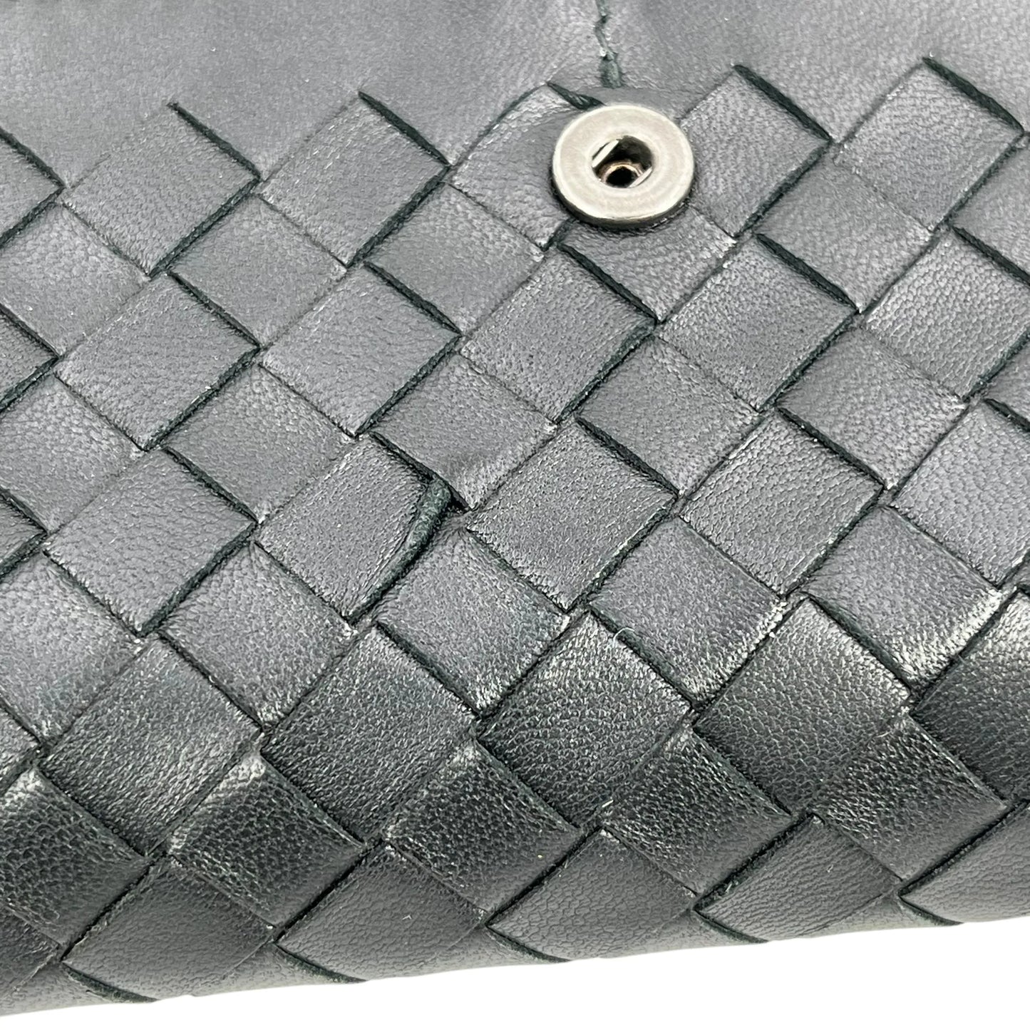 BOTTEGA VENETA Intrecciato Leather Long Wallet - Black 