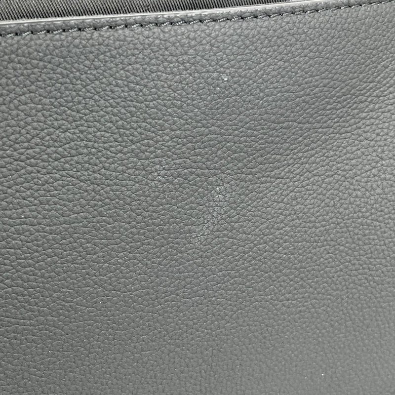 Louis Vuitton テイクオフ メッセンジャー PM カーフレザー ショルダーバッグ - ブラック