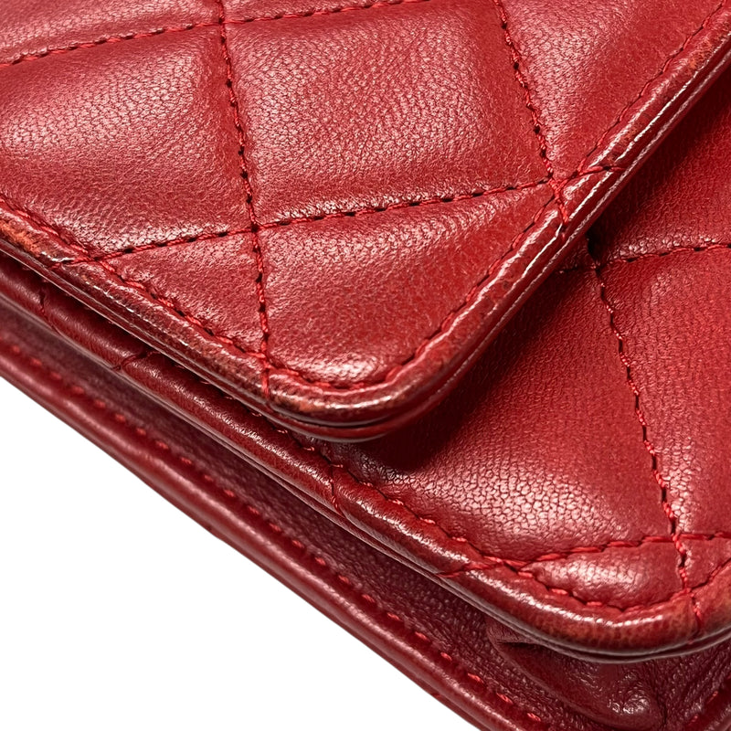 CHANEL Matelasse Chain Wallet Shoulder Bag - Red