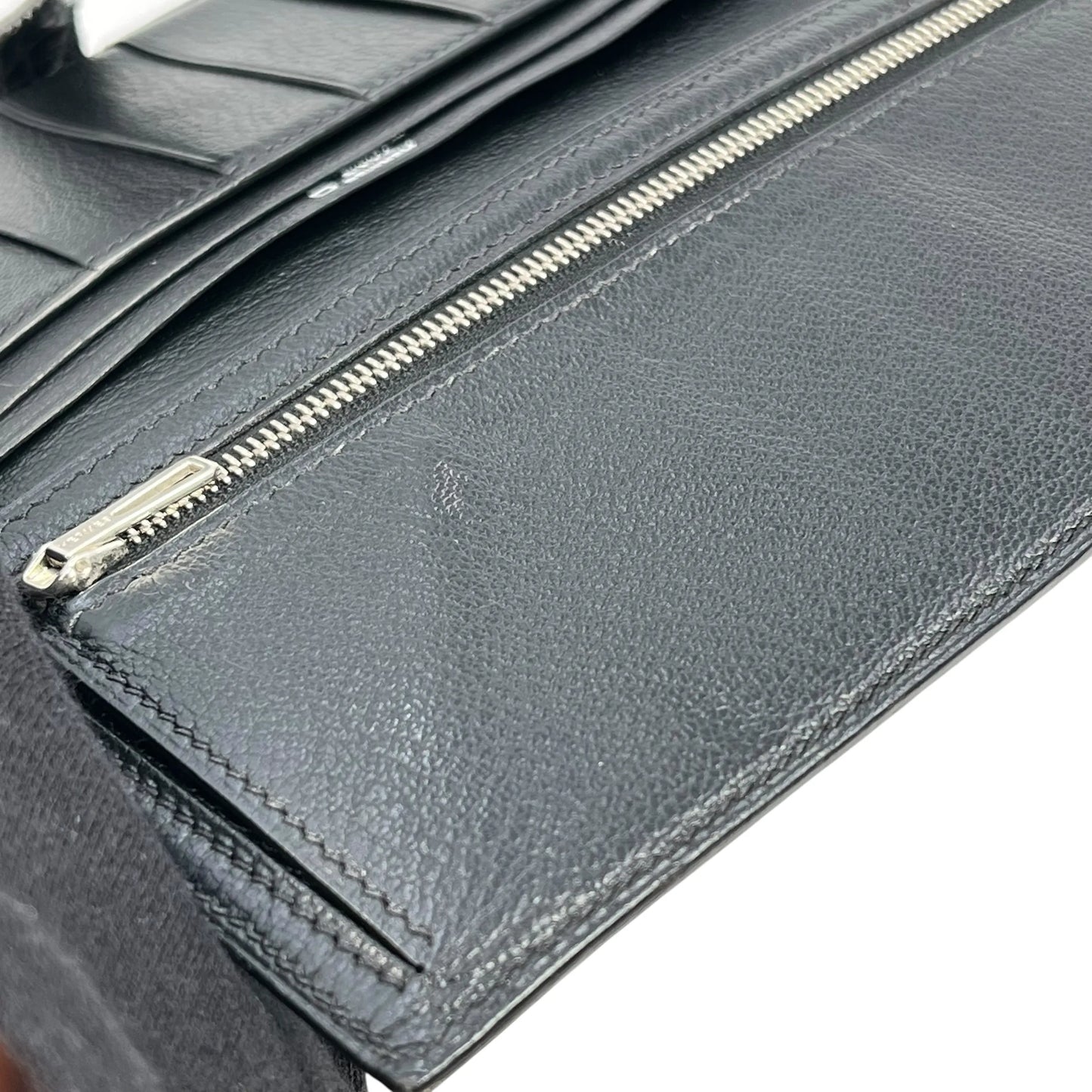 HERMES Bearn Soufflet Alligator Long Wallet - Black with J Stamp (2006) 