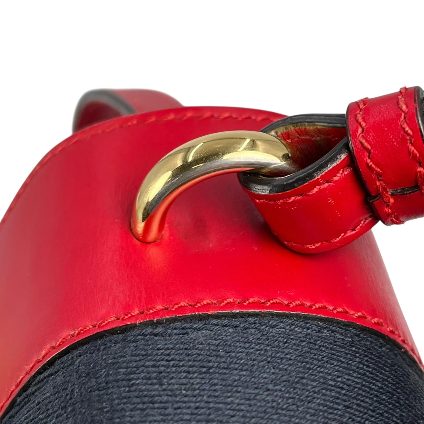 GUCCI Sylvie Chain Mini Hand Bag Shoulder Bag - Red