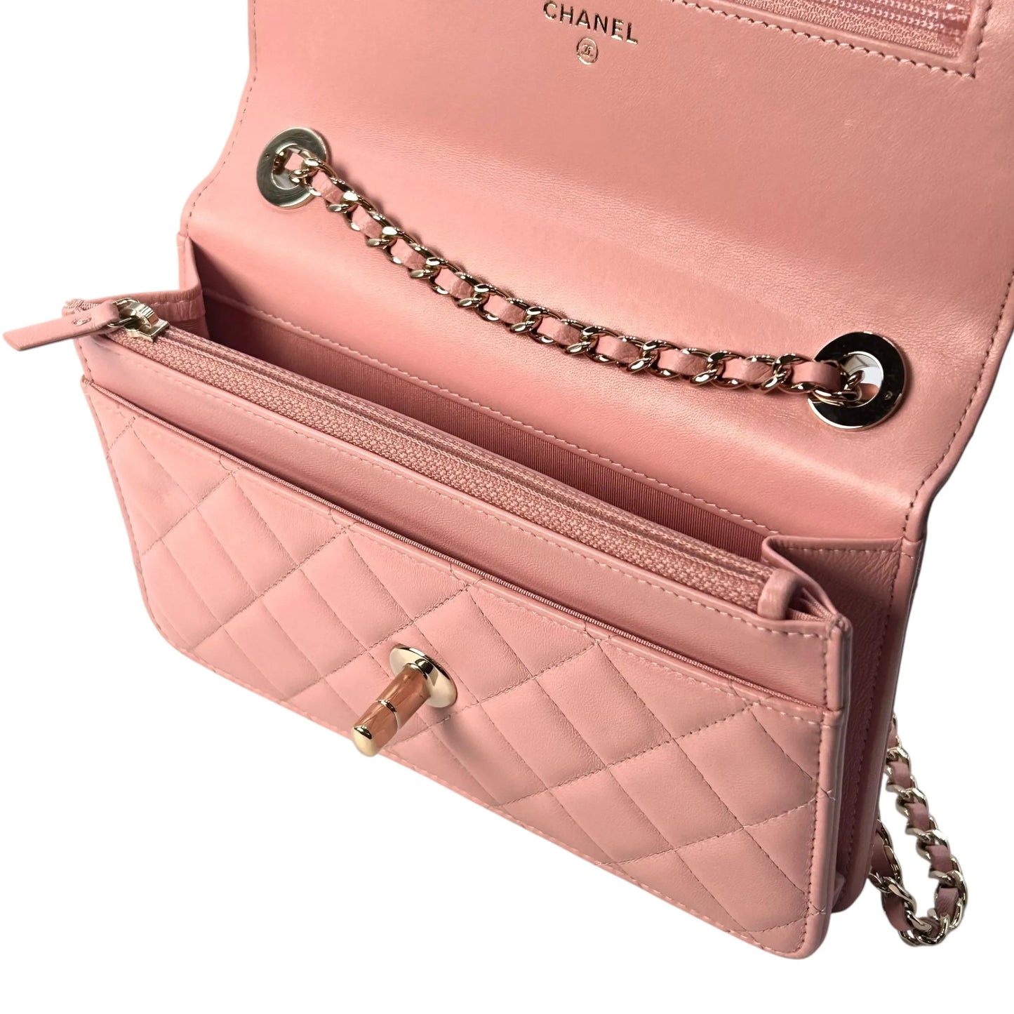 CHANEL Lambskin Chain Wallet - Baby Pink