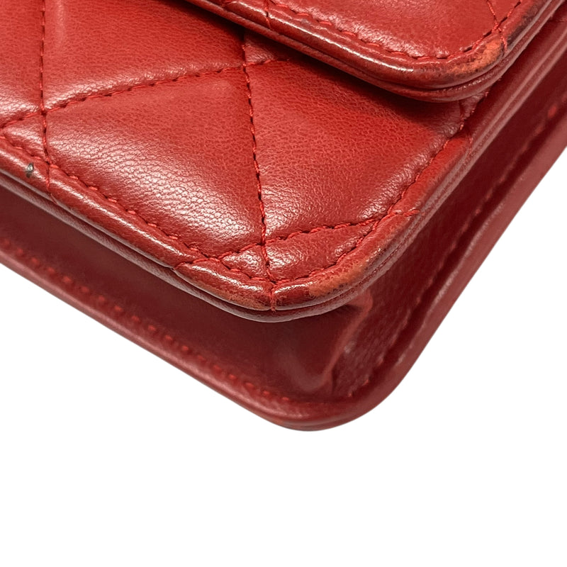 CHANEL Matelasse Chain Wallet Shoulder Bag - Red
