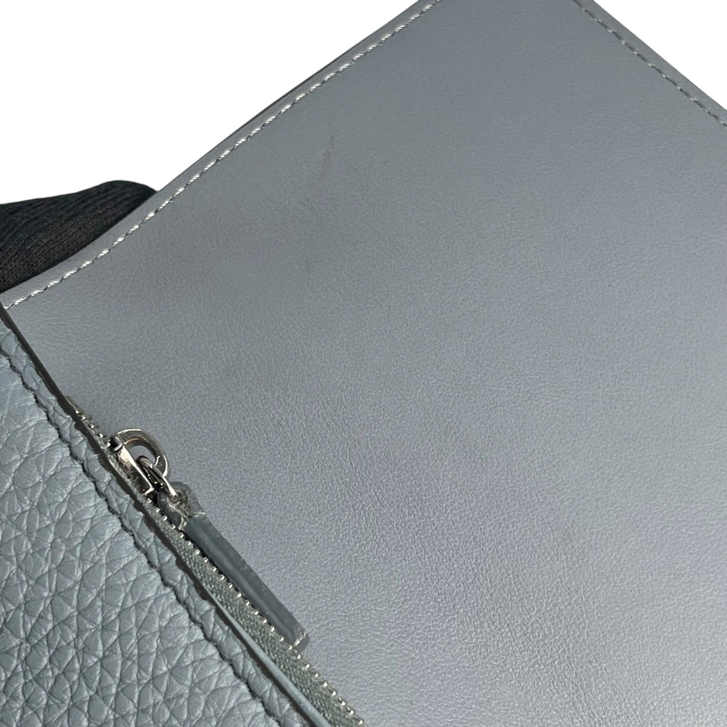 FENDI Peekaboo Continental Long Wallet - Blue 