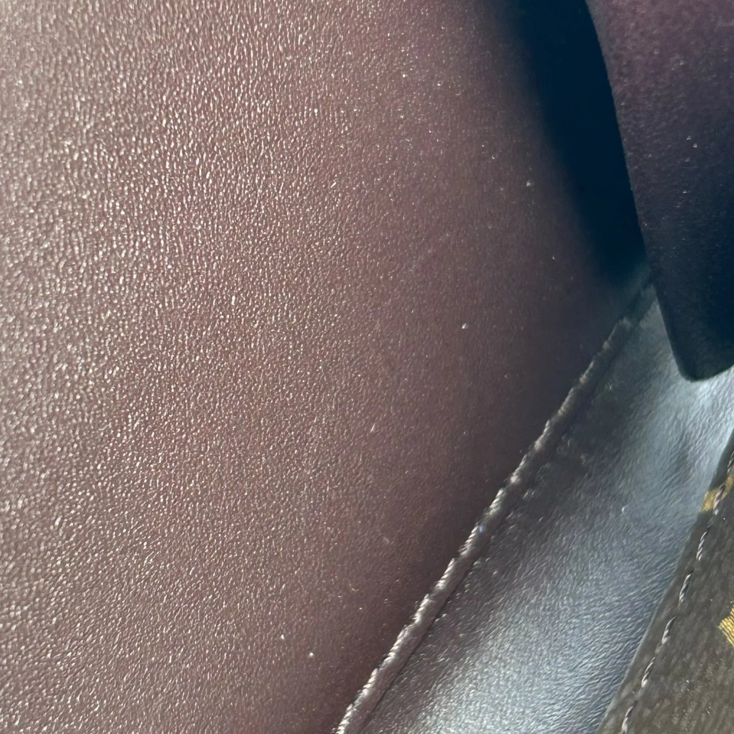 LOUIS VUITTON Portefeuille Miroir Bicolor Vernis Long Wallet - Darkbrown × Red