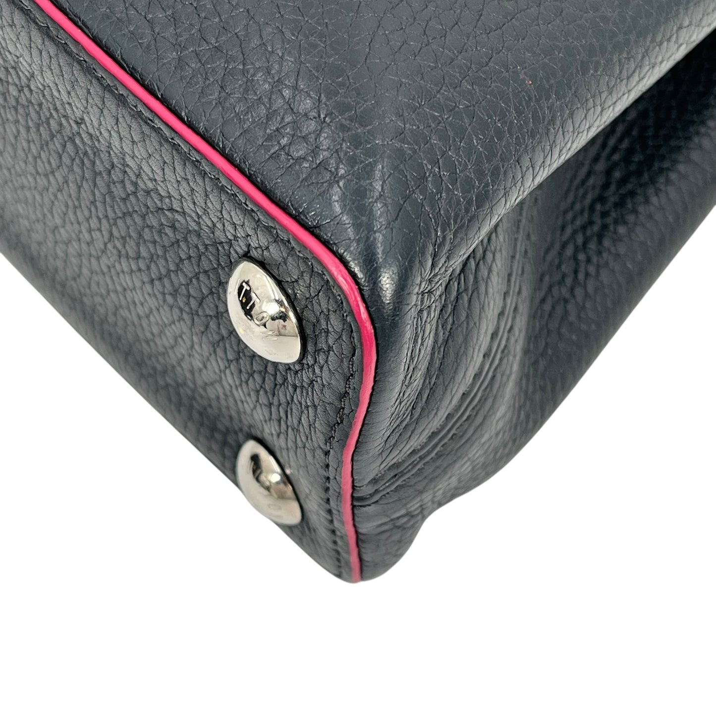 Louis Vuitton CapucinesBB taurillon Black Pink