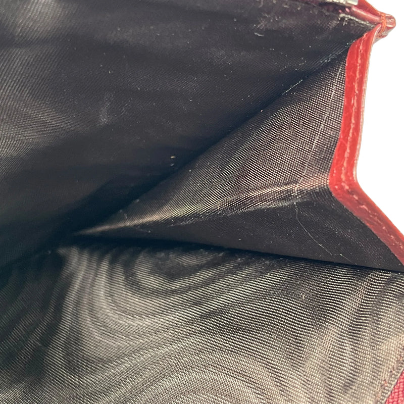 GUCCI Dionysus GG Supreme Chain Wallet - Red