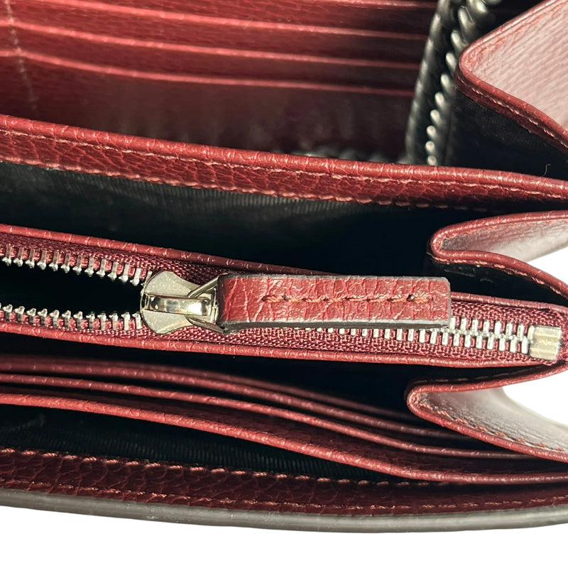 GUCCI Dionysus GG Supreme Chain Wallet - Red