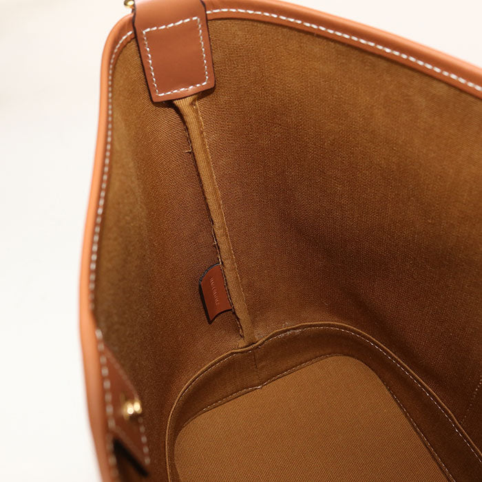 CELINE スモール バケット トリオンフキャンバス ショルダーバッグ - ベージュ